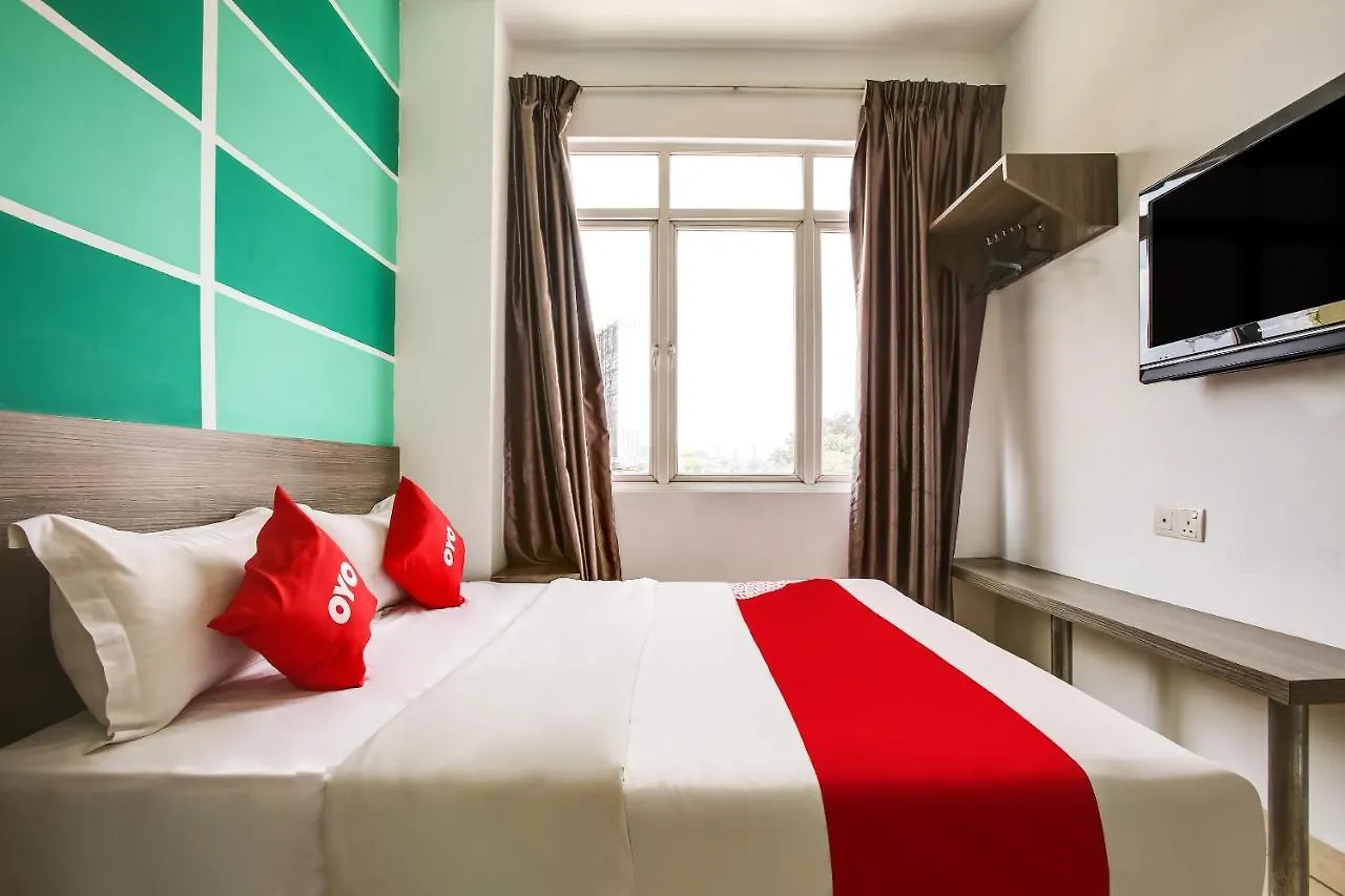 Oyo 89655 Sri Duta Hotel Куала-Лумпур 2*,